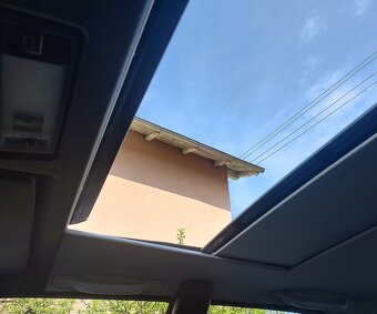 Mercedes Benz 200E (W124) - 8
