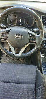 Hyundai Tucson 2.0 crdi 100kw 4x4 - 8