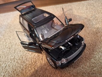 Range Rover 1:18 - 8