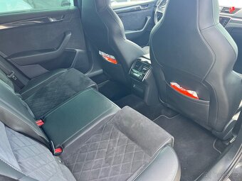 Škoda Superb 2.0 TDi 4x4 DSG Sportline ČR 2019 tažné panoram - 8