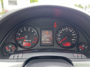 Audi RS4 Avant 4.2 V8 B7 309 kw MANUÁL - 8