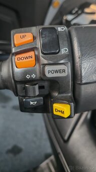 Suzuki 650 Burgman - 8