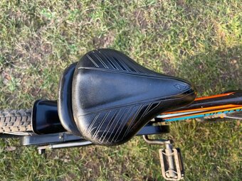 Specialized Hotrock 16" - 8