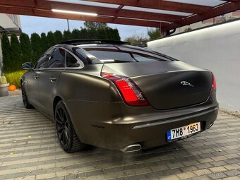 Jaguar XJ 3.0d V6 - 8