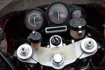 Kawasaki ZXR 750J - 1. majitel - 8