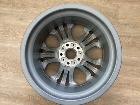 BMW Styling 323 disky 8Jx18 + 9Jx18 (1+1ks) - 8