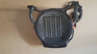 Elektrické topidlo Ferm EHM1003 2000 W - 8