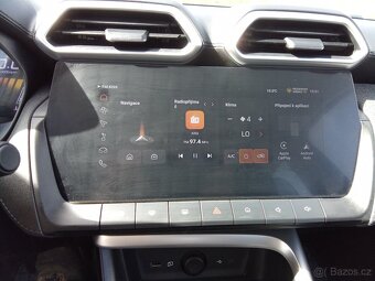 MG ZS hybrid+ - 8