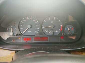 BMW E46 318ci - 8