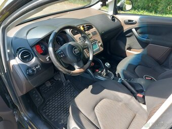 Seat - 8