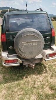 Nissan Terrano 2.7 Td - 8