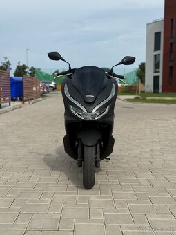 HONDA PCX 125 ROK 2019 - 8