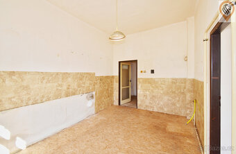 Prodej bytu 3+1 (77 m²) s garáží – Horní Brusnice - 8