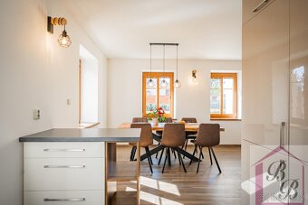 Prodej rodinného domu 6+kk se zahradou, Svijanský Újezd, okr - 8