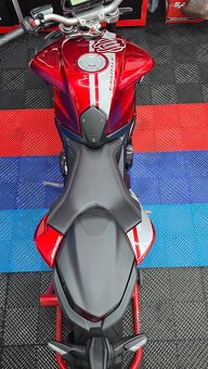 MV Agusta Brutale r.v.2019 - 8