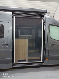 Obytná dodávka MB Sprinter - 8