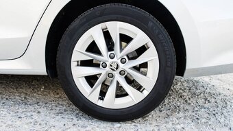 Škoda Octavia Combi 2.0 TDI SCR Style - 8