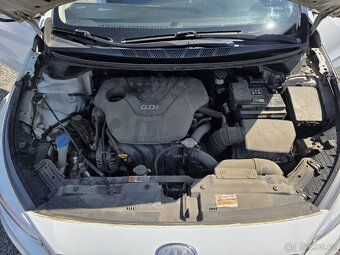 Kia Ceed 1.6 GDI 99kw Park senzor Benzín - 8
