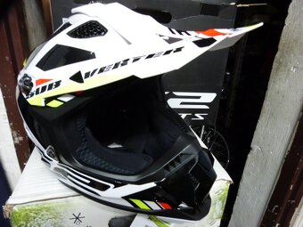 Helma na motorku - 8