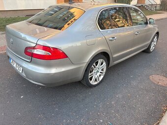 Prodám Škoda Superb 2.0 TDi 103Kw. Automat - 8