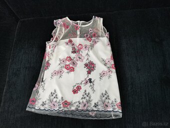 Dámské oblečení - 8