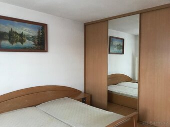 Prodej moderního bytu 3+KK s balkónem u rybníka Hamr – Praha - 8