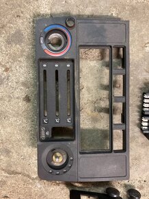 Díly e30 - 8