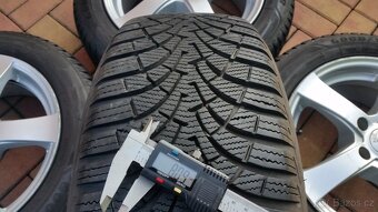 Zimní sada ALU DEZENT 5x114,3 R16 pneu 205/55/16 8mm - 8
