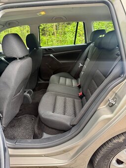 Skoda Octavia 2 combi 1.2TSI 2011 - 8