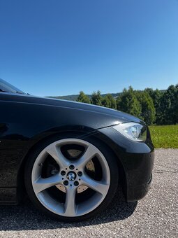 BMW E90 330i - 8