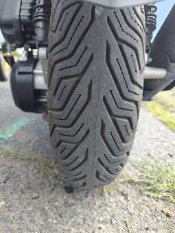 Honda Forza 125 11kW pro "B" - 8