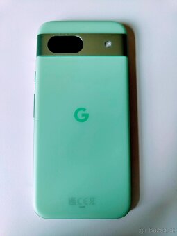 Google Pixel 8A 128 GB, ještě rok v záruce - 8