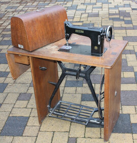 Šicí stroj Zetina, zbrojovka Vsetín - 8