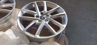 Mazda cx3 cx-3 5 6 gh gj cx5 cx-5 5x114,3 r18 - 8