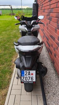 Honda Forza TOP STAV NOVÉ - 8
