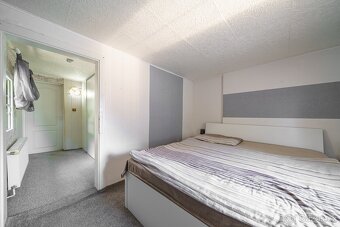 Prodej dvougeneračního domu se zahradou a dílnou, Perštejn - 8