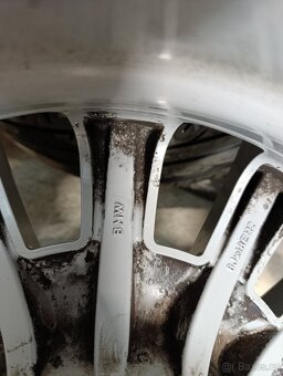 Prodám originál ALU disky i s pneumatikami 245/45 R18 BMW - 8