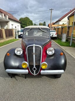 Predvalecny automobil DKW SONDERKLASS - 8