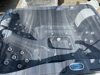 Virivka pro 2-3 osoby Balboa - 8