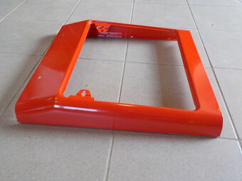 Kapotáž na Zetor 6211 - 7745 - červená -  komaxit - 8