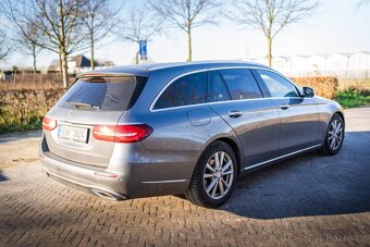 Mercedes-Benz E 220 D 4MATIC 2019 - 8