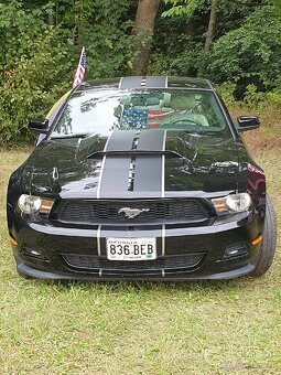 Ford Mustang 2012 V6 3,7 - 8