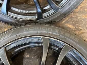 ALU SADA SE ZÁNOVNÍMI ZIMNÍMI PNEU 8Jx18H2 5X120 225/45 R18 - 8