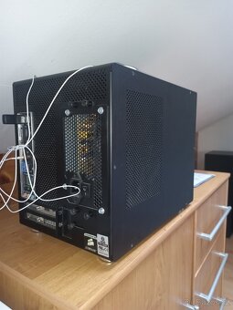 i7-2600, Radeon7870,Lian-liQ08,ram8gb,enermax 450w,250ssd - 8