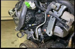 Peugeot 4007 2,2 hdi 115KW - prodej motoru. 4HN - 8