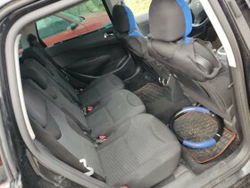 Sedák druhé a třetí řady Peugeot 308 sw - 8