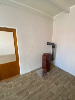Pronájem bytu - Velký Osek - 8
