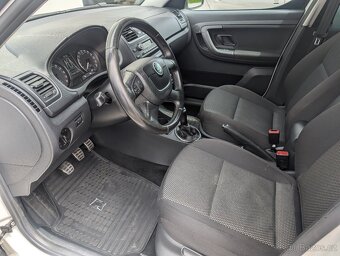 ŠKODA ROOMSTER SCOUT 1.6TDi 77kW 12/2012 - 8
