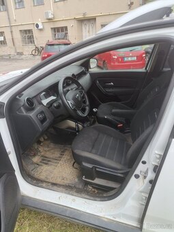 DACIA DUSTER 1.5 4X4 RV 2020 DPH - 8