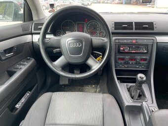 Audi A4 Avant 2.0 TDI - 8